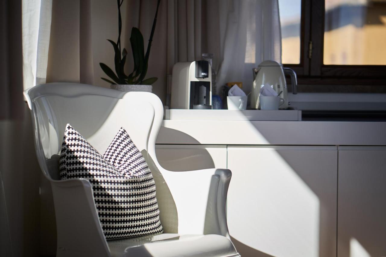 B&B Le Logge Luxury Rooms Siena Exterior foto