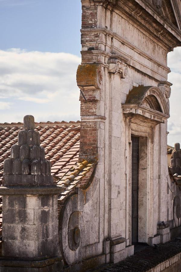 B&B Le Logge Luxury Rooms Siena Exterior foto