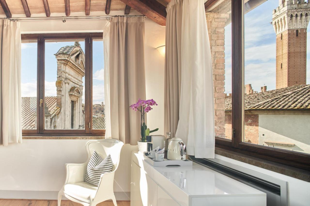 B&B Le Logge Luxury Rooms Siena Exterior foto